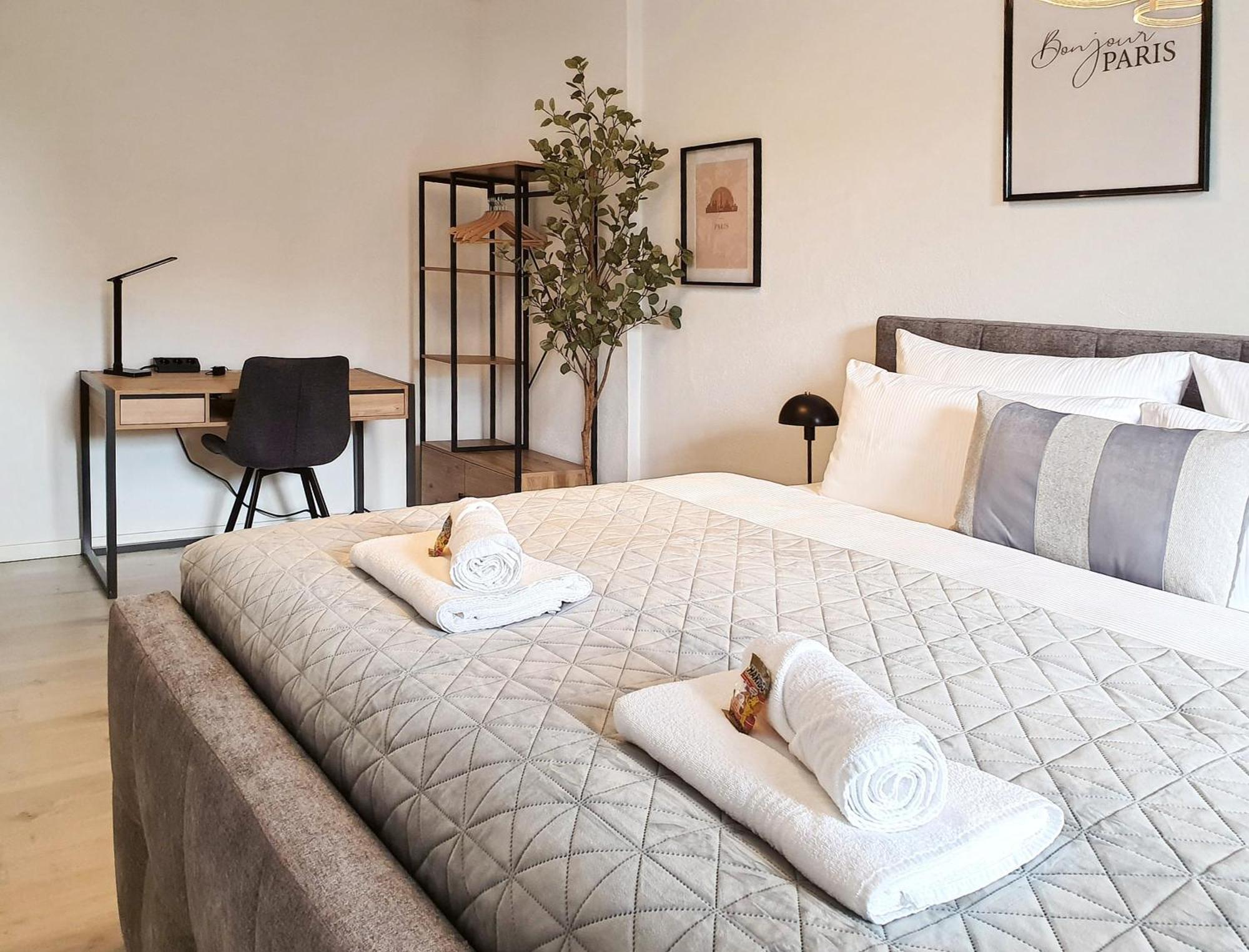 Livation - Apartments Hamm-Mitte - 2 Zi - Nespresso - Smarttv - Freewifi - Ausgestattete Kueche - 24H Check-In - Bis 4 Pers Pro Apartment هام المظهر الخارجي الصورة